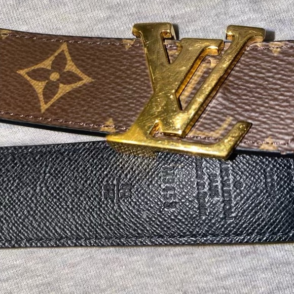 Louis Vuitton women’s reversible belt main image 4